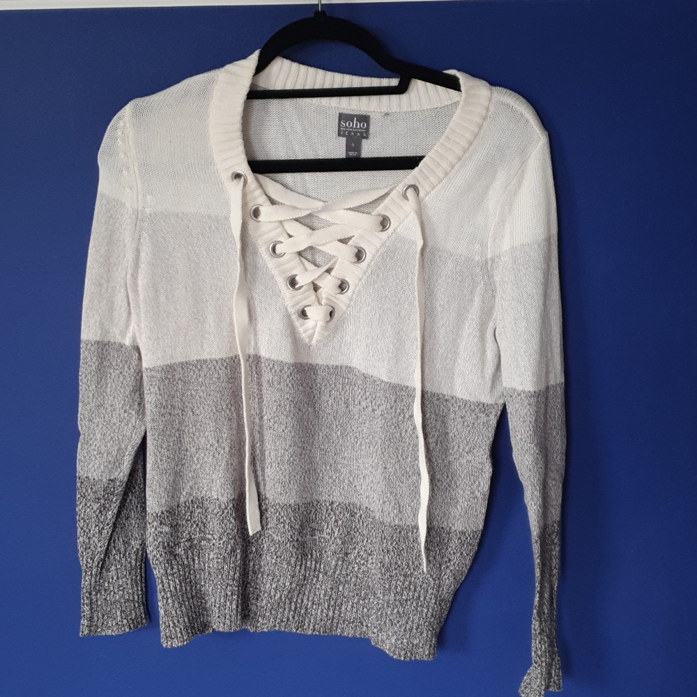 Cream, Gray, and White Swearer by NY & Company